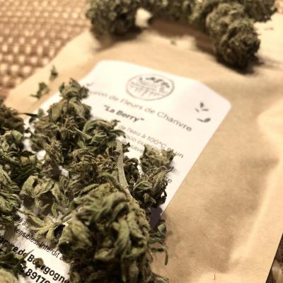 La berry cbd thorains